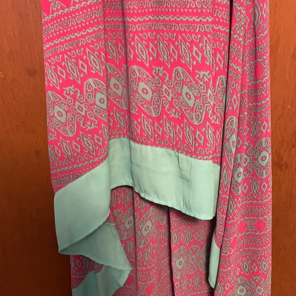 Beautiful high/low dress - Picture 3 of 4